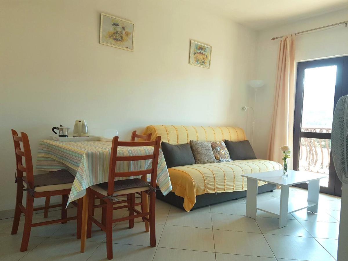 Apartmani Roić Stari Grad  Exterior foto